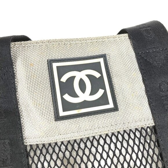 CHANEL Sports CC CC Mark logo mesh Tote Bag with Pouch, Vertical Shoulder Bag - Picture 11 of 16